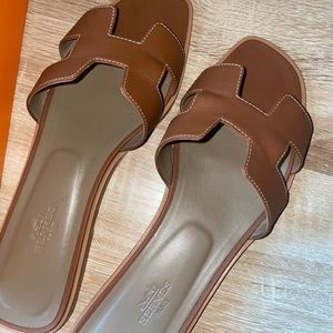 Hermès Oran sandals